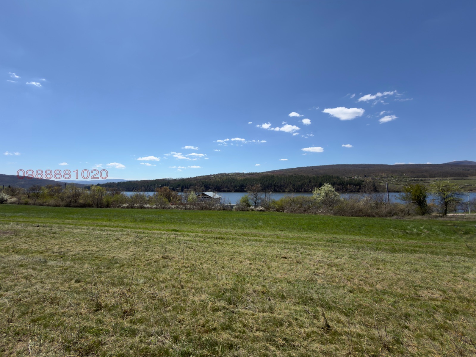 Продава ПАРЦЕЛ, яз. Пчелина, област Перник