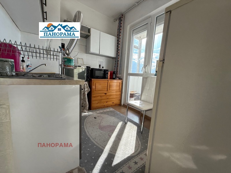 Продава 2-СТАЕН, гр. Пловдив, Изгрев, снимка 2 - Апартаменти - 52454259