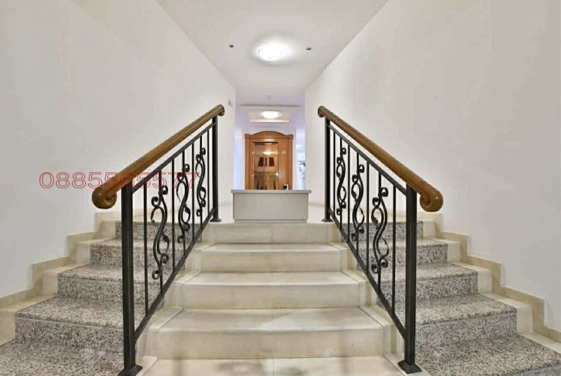 Продава 2-СТАЕН, гр. Варна, Бриз, снимка 16 - Апартаменти - 52769945