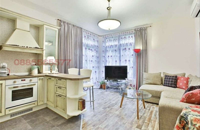 Продава 2-СТАЕН, гр. Варна, Бриз