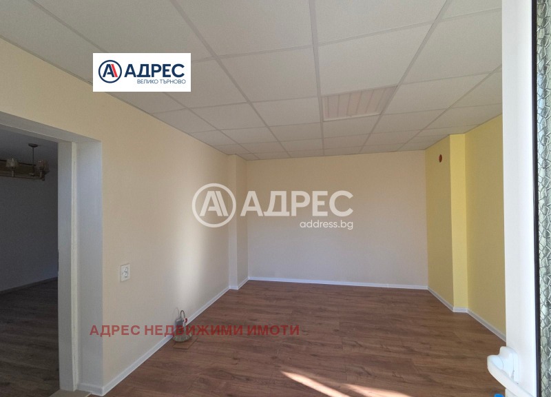 Продава КЪЩА, гр. Павликени, област Велико Търново, снимка 2 - Къщи - 52752144