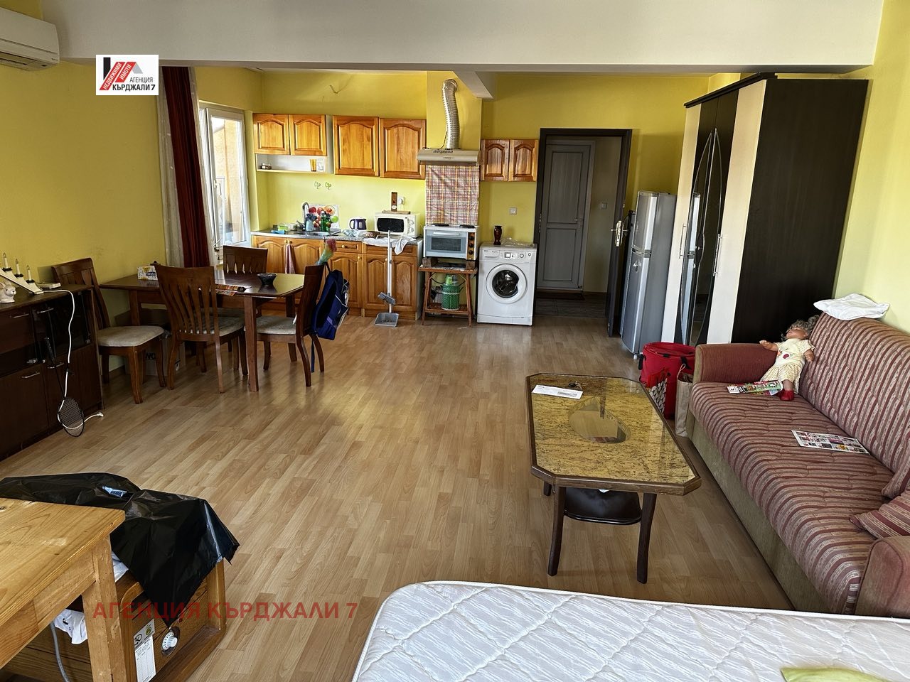 Продава 2-СТАЕН, гр. Кърджали, Център, снимка 3 - Апартаменти - 54276986