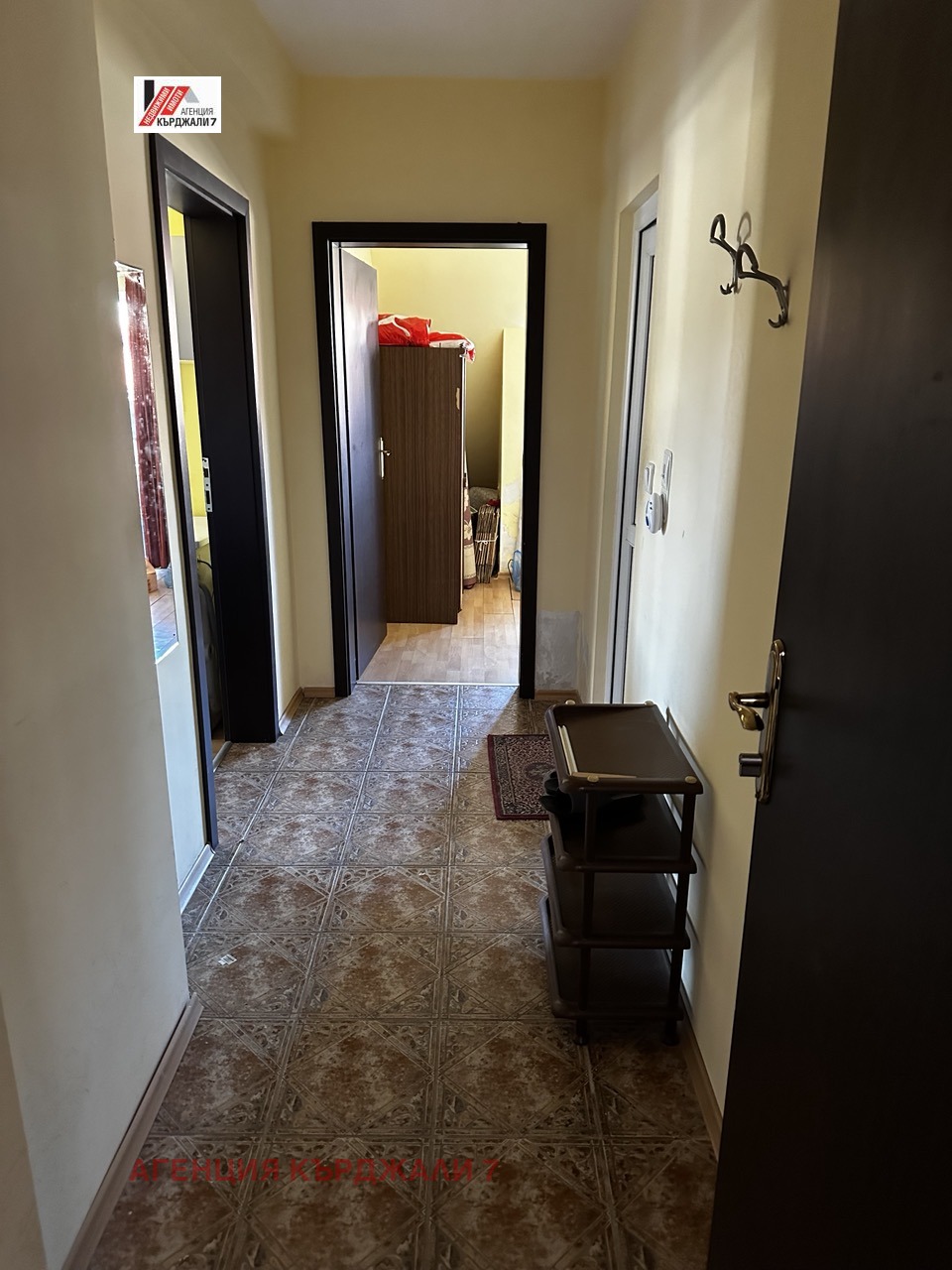 Продава 2-СТАЕН, гр. Кърджали, Център, снимка 5 - Апартаменти - 54276986