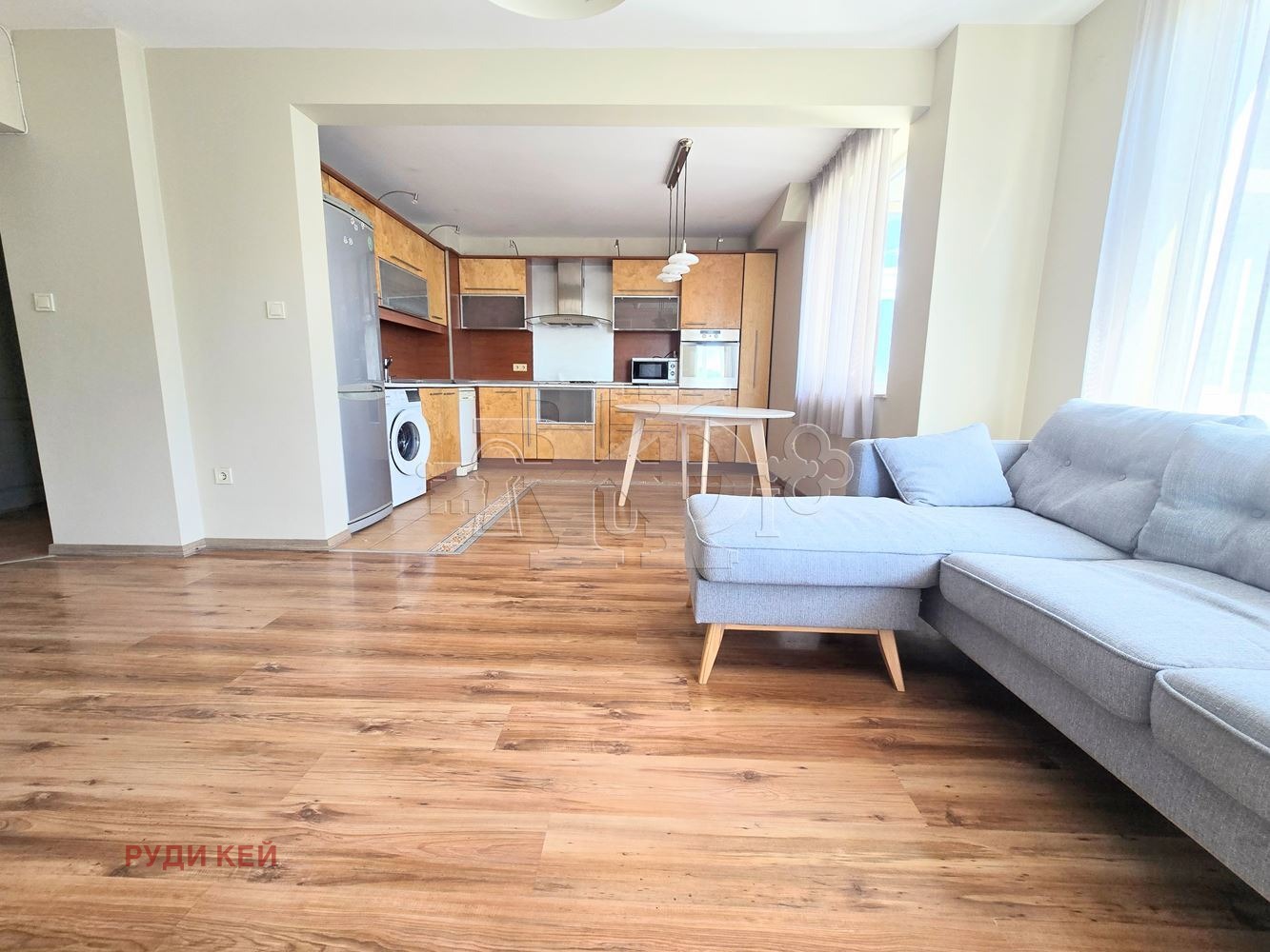 Продава 3-СТАЕН, гр. Варна, Окръжна болница-Генерали, снимка 3 - Апартаменти - 54179907