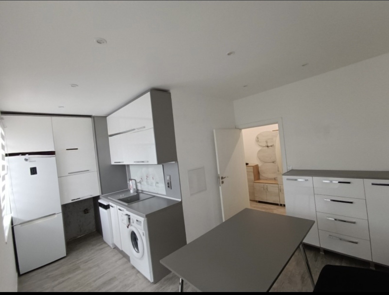 Продава МНОГОСТАЕН, гр. Варна, Кайсиева градина, снимка 12 - Апартаменти - 55836726