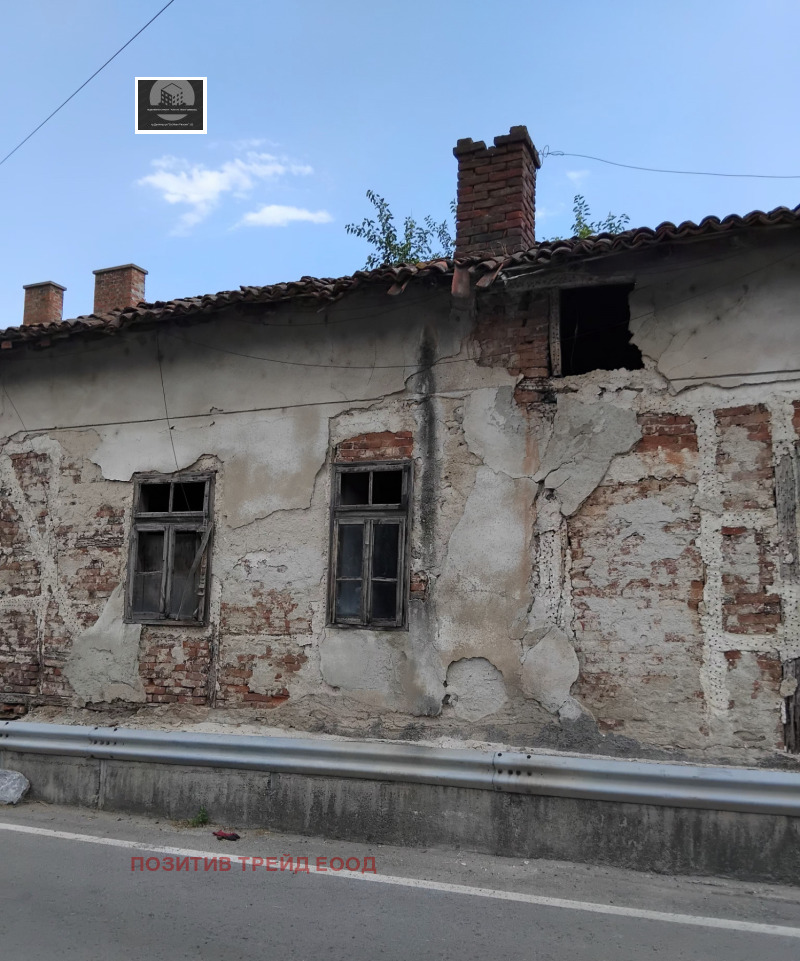 Продава КЪЩА в област Кюстендил, гр. Бобошево - 100 кв.м / 33 000 € » 64 542.39 лв., ПОЗИТИВ ТРЕЙД ЕООД