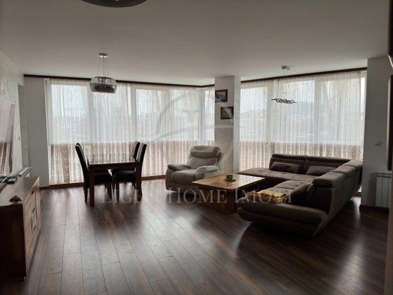 Te koop  2 slaapkamers Plovdiv , Karsjijaka , 176 m² | 67963911 - afbeelding [2]