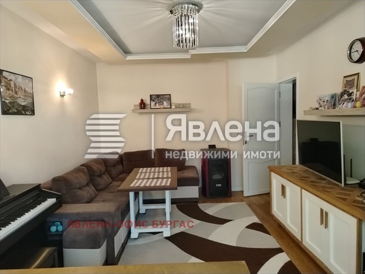 Продава 3-СТАЕН, гр. Несебър, област Бургас