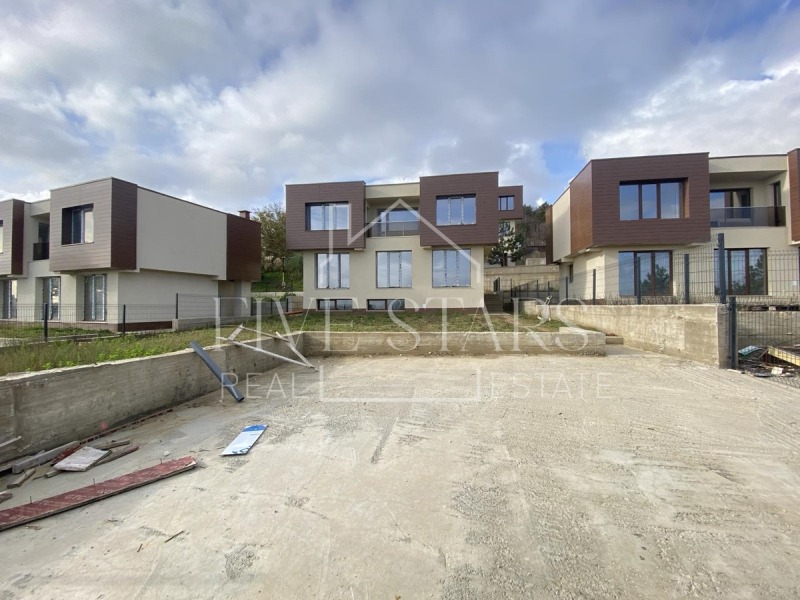 Продава КЪЩА, гр. Варна, м-т Акчелар, снимка 4 - Къщи - 52378719