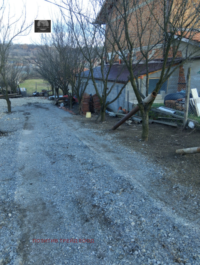 Продава КЪЩА, с. Долистово, област Кюстендил, снимка 6 - Къщи - 53357219