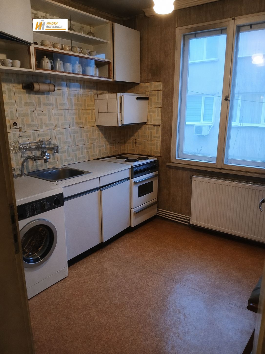Продава ЕТАЖ ОТ КЪЩА, гр. Горна Оряховица, област Велико Търново, снимка 7 - Етаж от къща - 56016904