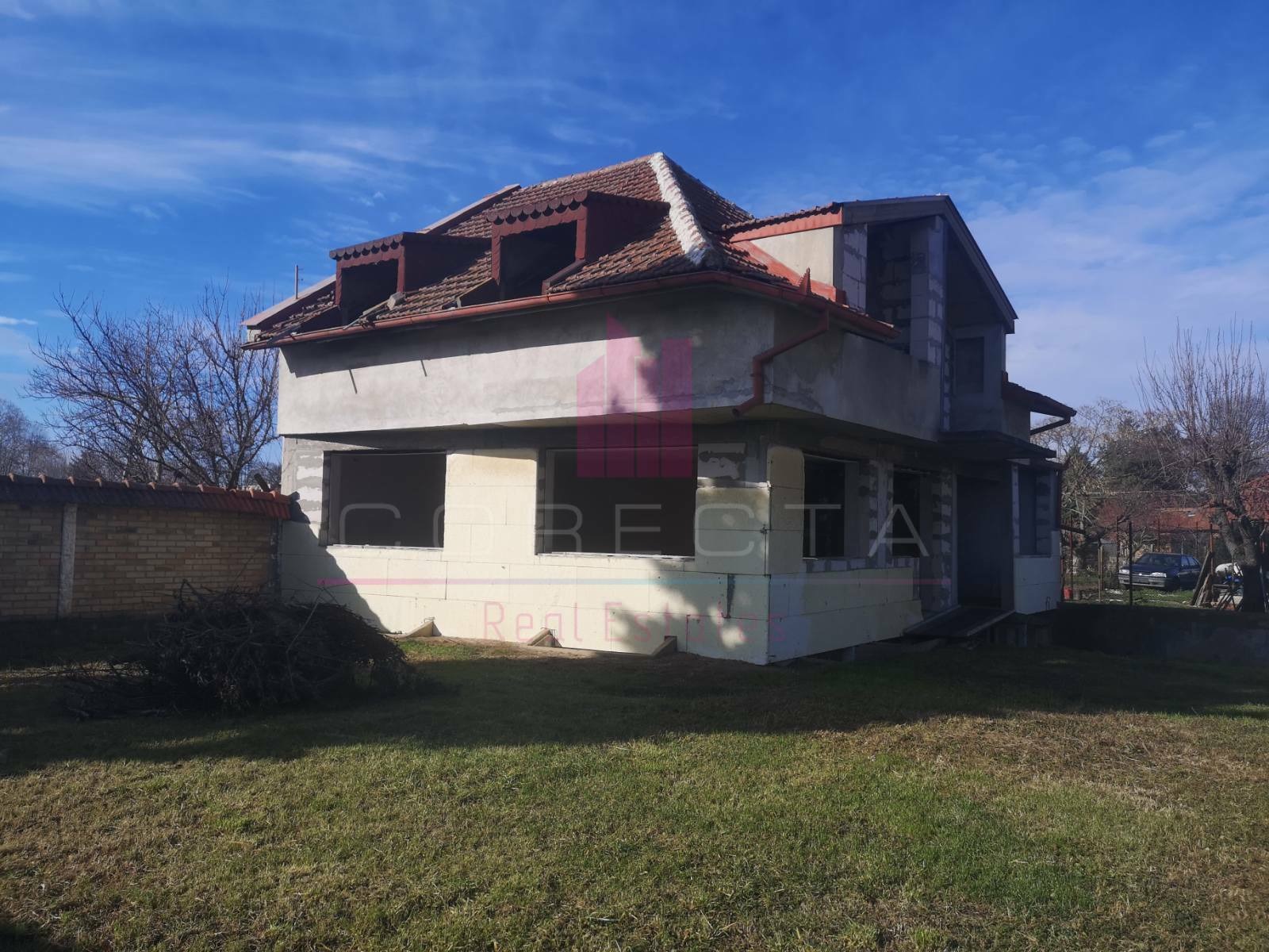 Продава КЪЩА, с. Сандрово, област Русе, снимка 2 - Къщи - 41160864