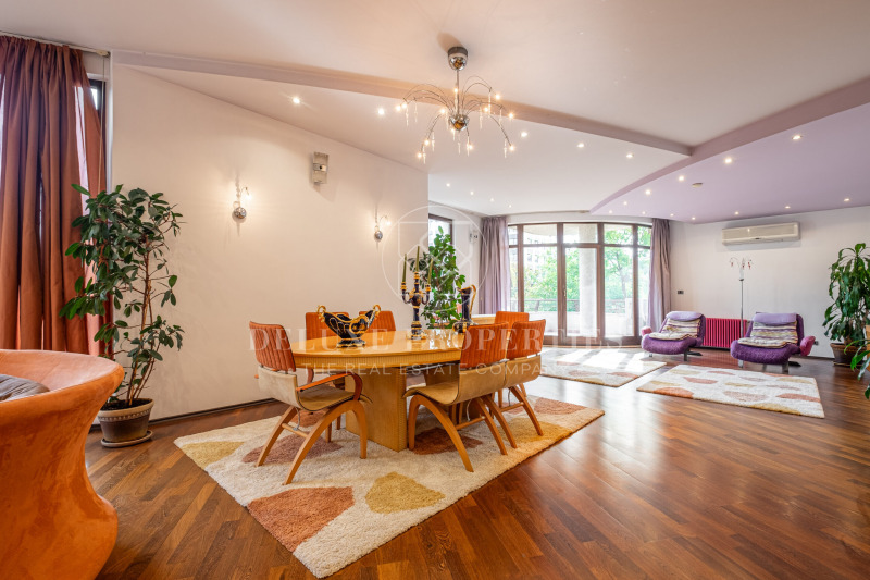 Продава 4-СТАЕН в град София, Лозенец - 262 кв.м / 900 000 € » 1 760 247.00 лв., ДЕЛУКС ПРОПЪРТИС