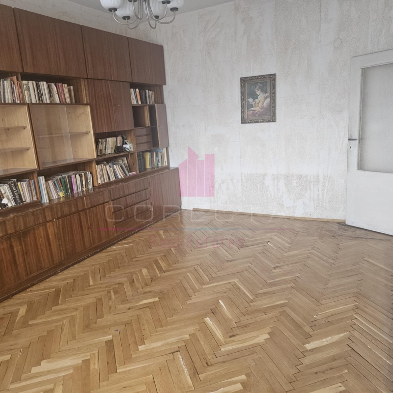 Продава 3-СТАЕН в град Русе, Център - 91 кв.м / 160 000 € » 312 932.80 лв., КОРЕКТА ЕСТЕЙТ