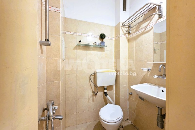Продава  2-стаен град София , Лозенец , 55 кв.м | 56651417 - изображение [8]