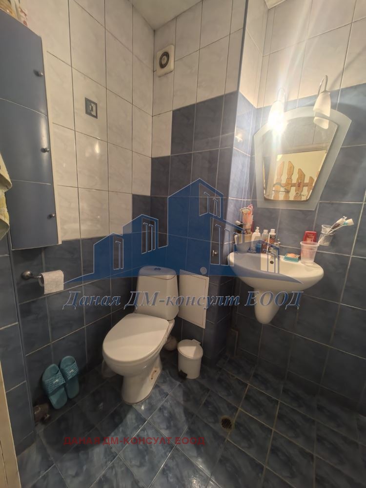 Продава 2-СТАЕН, гр. Шумен, Болницата, снимка 3 - Апартаменти - 54888409