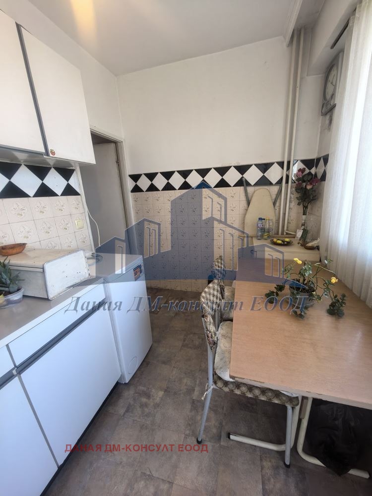 Продава 2-СТАЕН, гр. Шумен, Болницата, снимка 5 - Апартаменти - 54888409