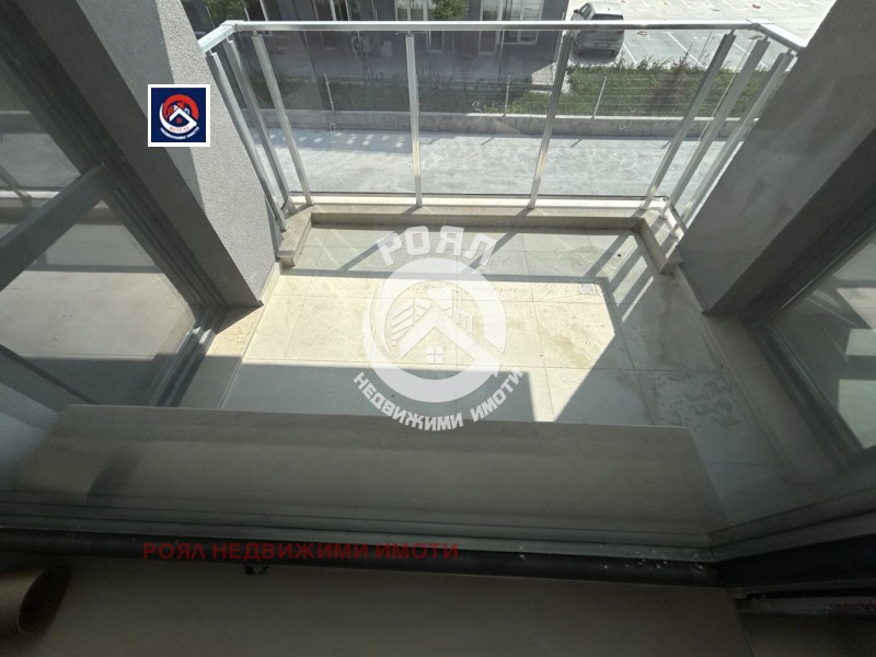 En venta  2 dormitorios Plovdiv , Yuzhen , 99 metros cuadrados | 39201369 - imagen [8]