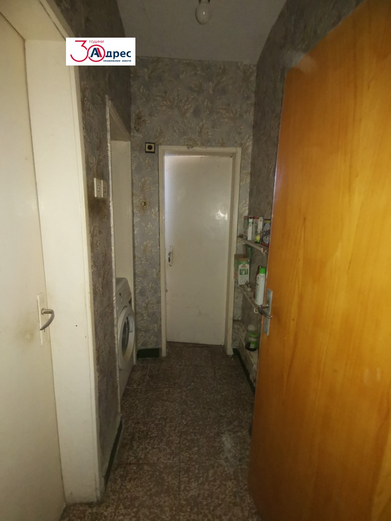 Продава МНОГОСТАЕН, гр. Добрич, Център, снимка 6 - Апартаменти - 53025875