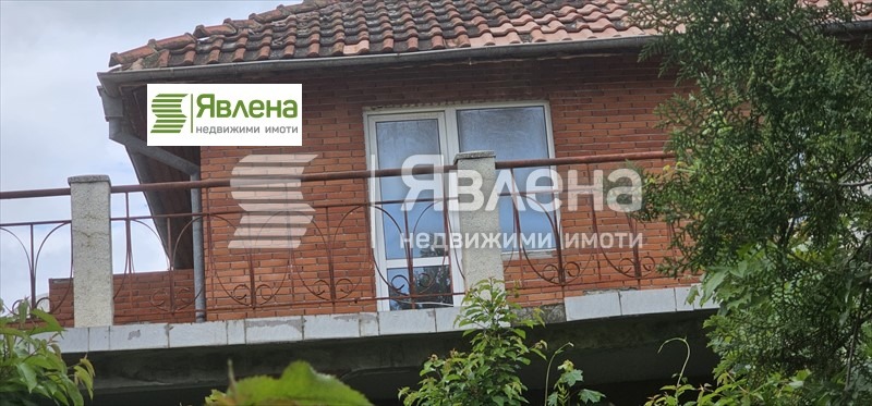 Eladó  Ház régió Dobrich , Obrocsishte , 302 négyzetméter | 57089852
