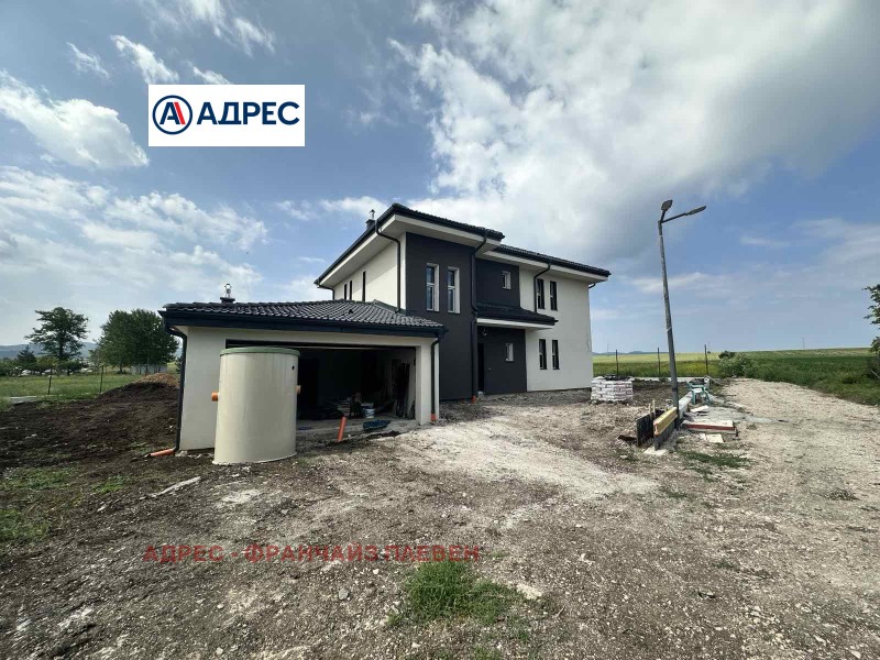 Продава КЪЩА, с. Радишево, област Плевен