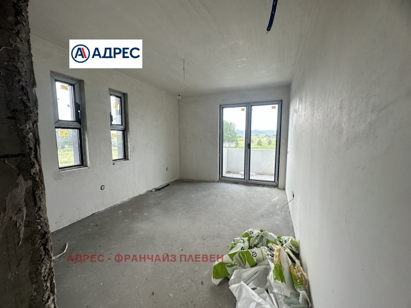 Продава КЪЩА, с. Радишево, област Плевен, снимка 6 - Къщи - 53150212