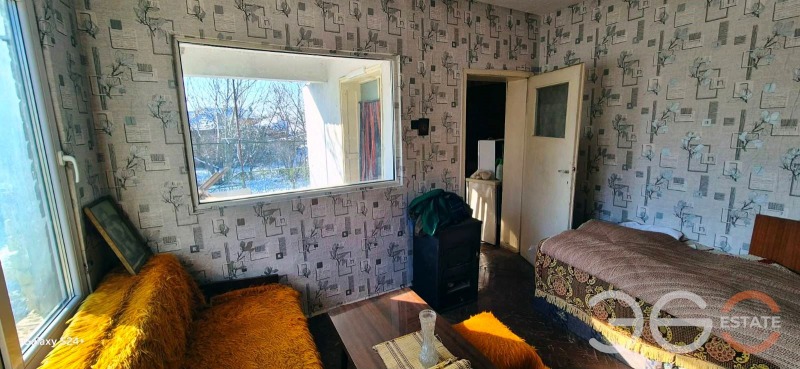 Продава КЪЩА, с. Разделна, област Варна, снимка 10 - Къщи - 53170226