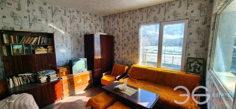 Продава КЪЩА, с. Разделна, област Варна, снимка 13 - Къщи - 53170226