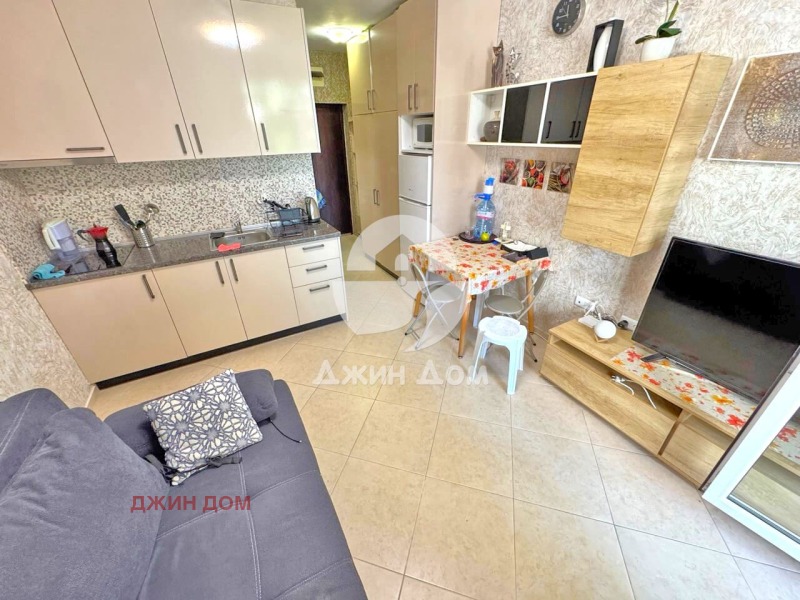 In vendita  Studio regione Burgas , k.k. Slanchev briag , 31 mq | 92609771 - Immagine [2]