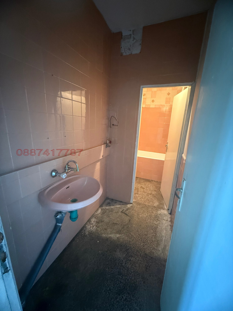 For Sale  2 bedroom Plovdiv , Trakiya , 92 sq.m | 11778913 - image [11]