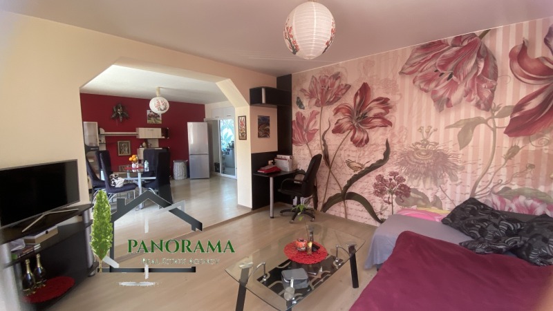 In vendita  Piano della casa Shumen , Tsentar , 103 mq | 57729658