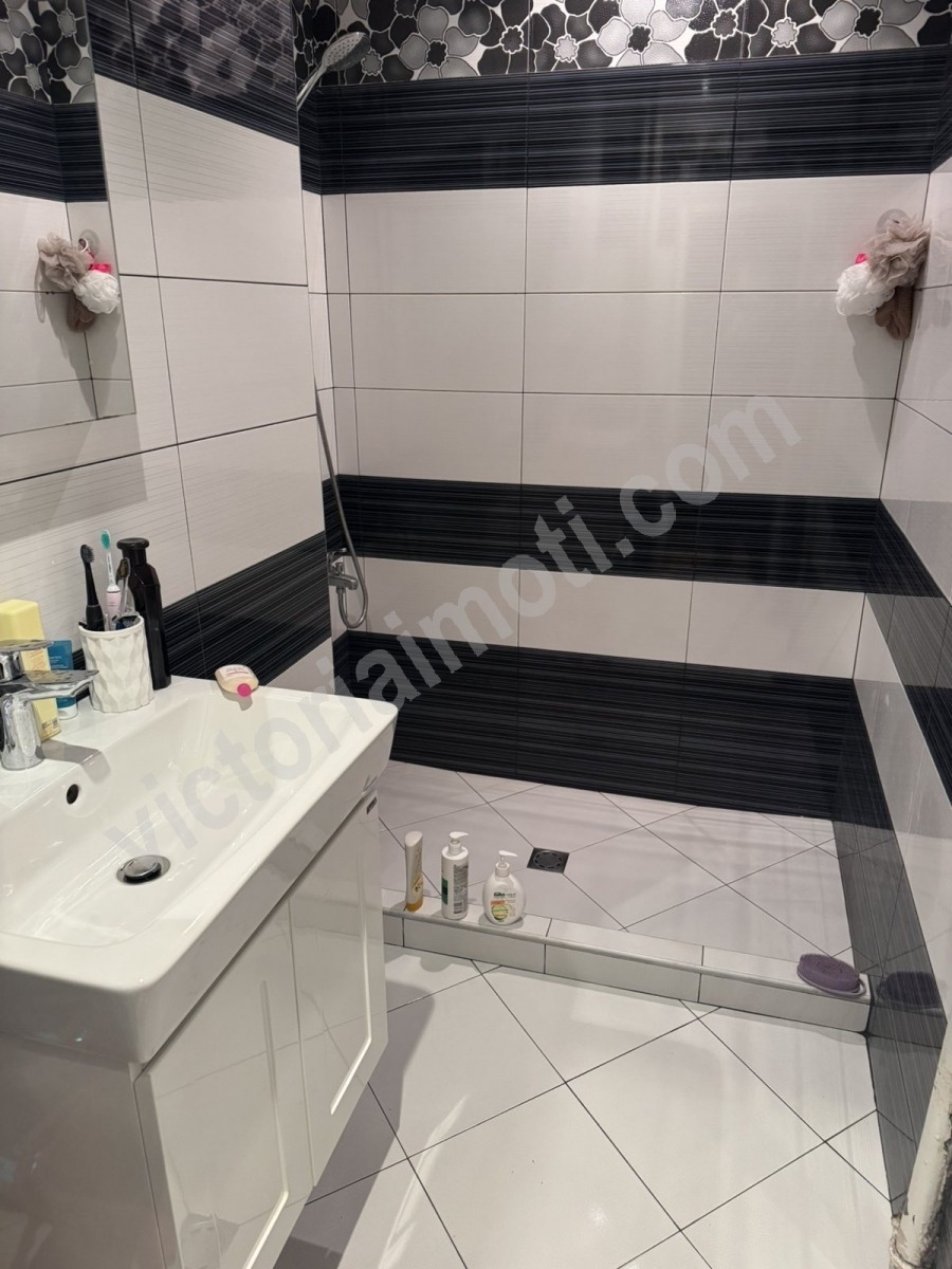 Продава 3-СТАЕН, гр. Велико Търново, Бузлуджа, снимка 4 - Апартаменти - 54367235