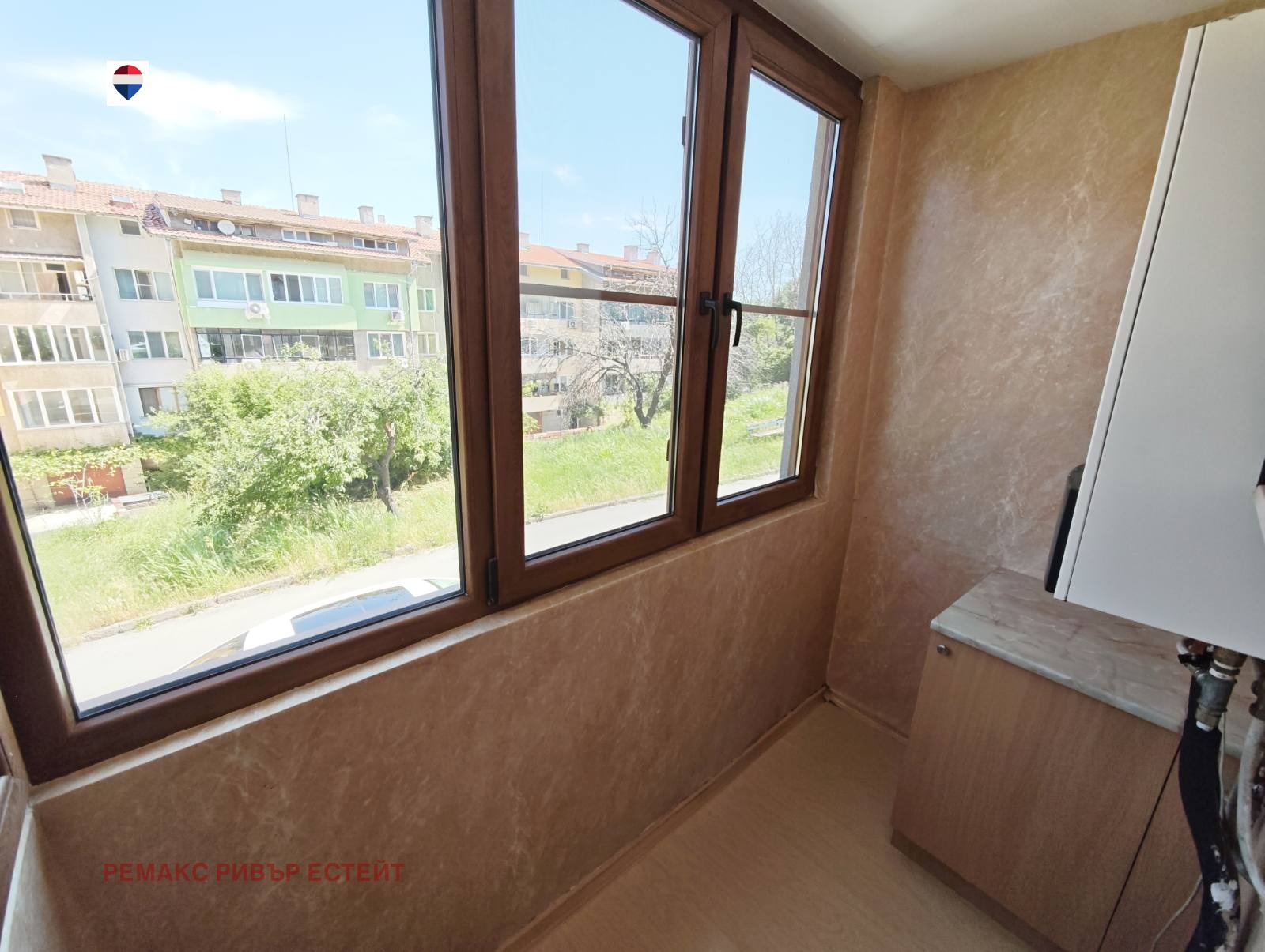 Продава 4-СТАЕН, гр. Русе, Дружба 3, снимка 17 - Апартаменти - 54999024