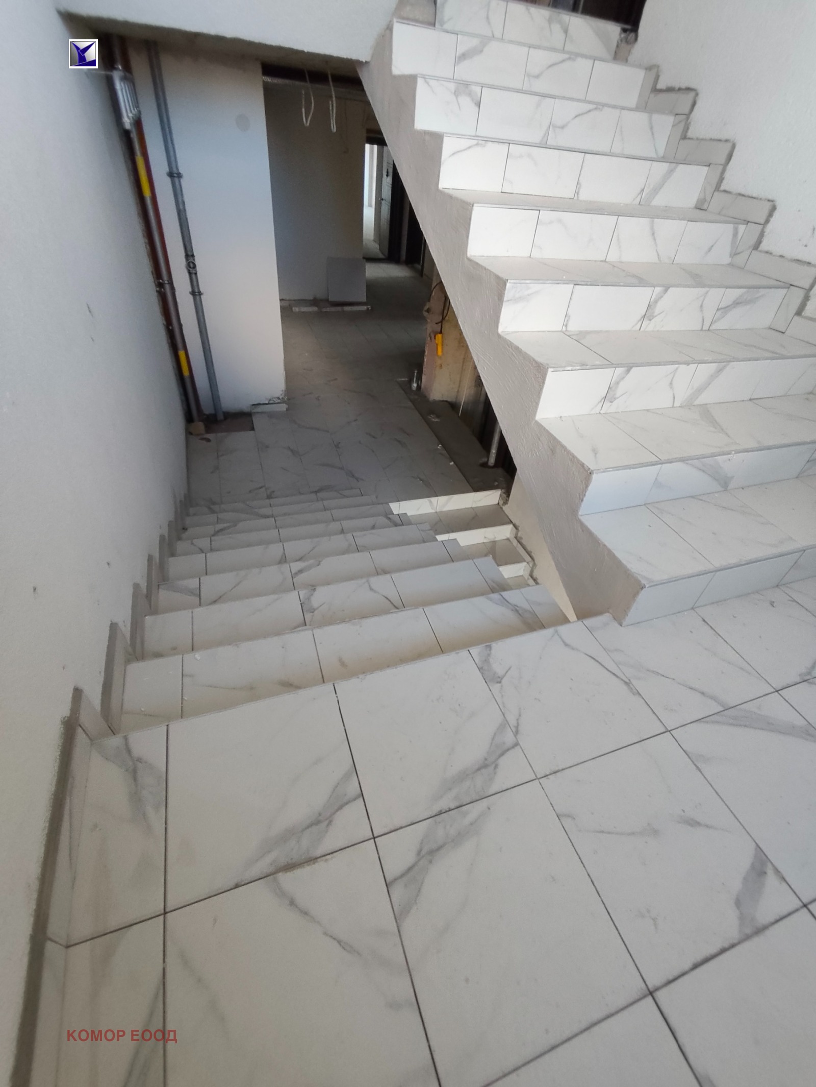 Продава МЕЗОНЕТ, гр. Русе, Широк център, снимка 2 - Апартаменти - 52218514