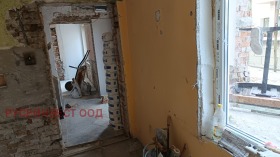 Hus Rodina 2, Ruse 7