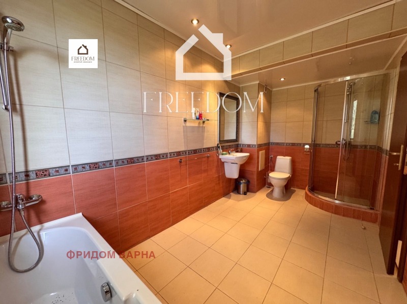 Продава 4-СТАЕН, гр. Варна, к.к. Св.Св. Константин и Елена, снимка 11 - Апартаменти - 52211525