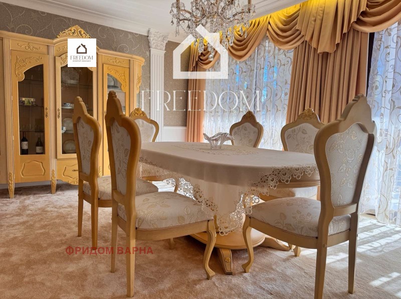 Продава 4-СТАЕН, гр. Варна, к.к. Св.Св. Константин и Елена, снимка 2 - Апартаменти - 52211525