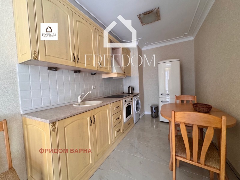 Продава 4-СТАЕН, гр. Варна, к.к. Св.Св. Константин и Елена, снимка 8 - Апартаменти - 52211525