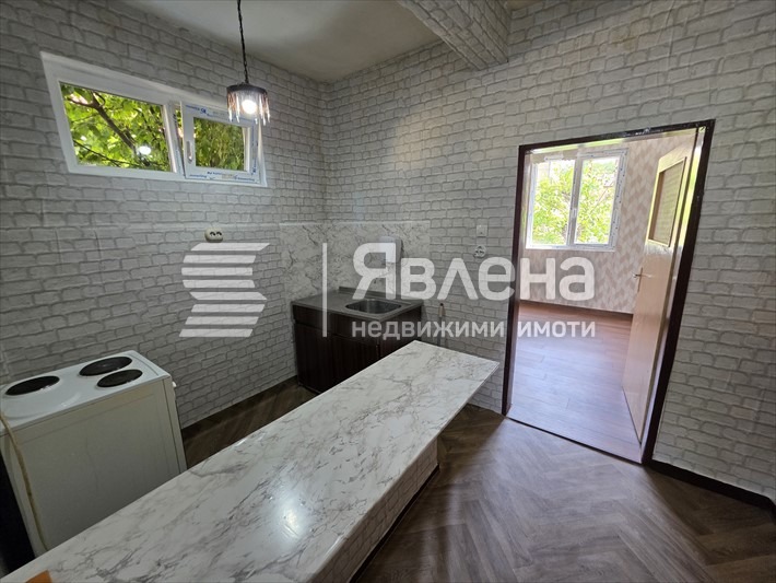 Till salu  Hus Golv Sofia , Orlandovci , 53 kvm | 35882139 - bild [3]