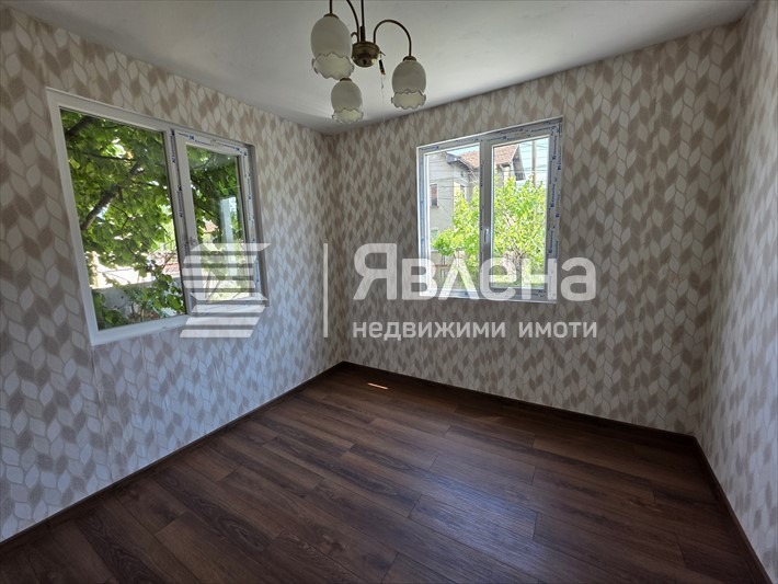 Till salu  Hus Golv Sofia , Orlandovci , 53 kvm | 35882139 - bild [2]