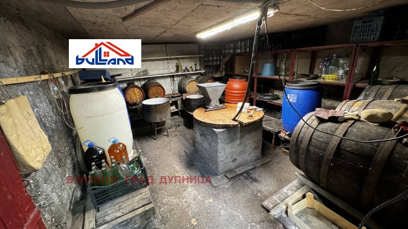 Te koop  Huis regio Kjoestendil , Dupnitsa , 182 m² | 54486321 - afbeelding [16]