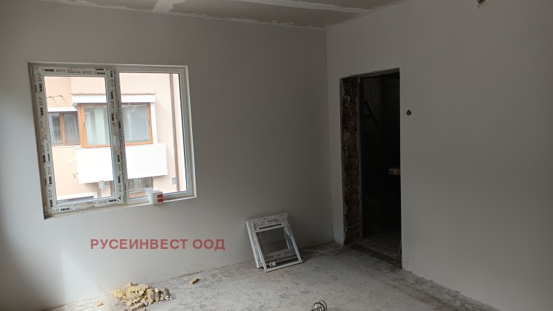 Til salg  Hus Ruse , Rodina 2 , 52 kvm | 83733156 - billede [2]