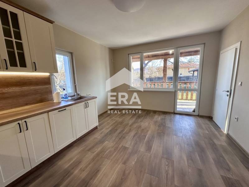 Продава КЪЩА, с. Плаково, област Велико Търново, снимка 2 - Къщи - 52636882