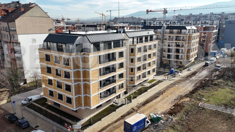 Na prodej  1 ložnice Sofia , Malinova dolina , 69 m2 | 24943175 - obraz [2]