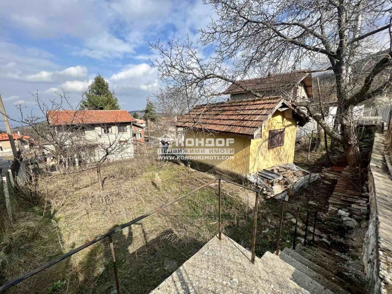Продава  Къща област Пловдив , с. Гълъбово , 146 кв.м | 24044851 - изображение [4]