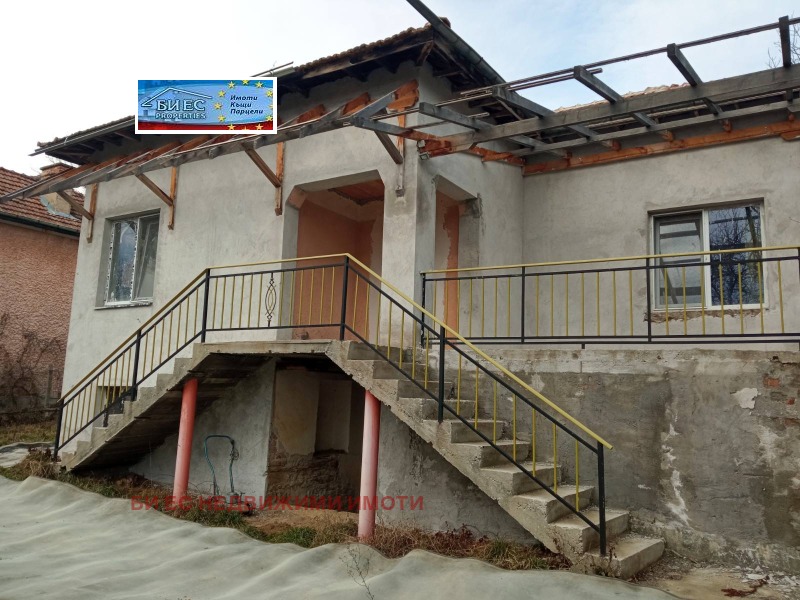 Продава КЪЩА, с. Равнище, област София област, снимка 13 - Къщи - 53264771