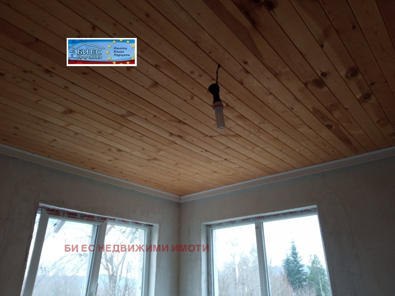 Продава КЪЩА, с. Равнище, област София област, снимка 6 - Къщи - 53264771