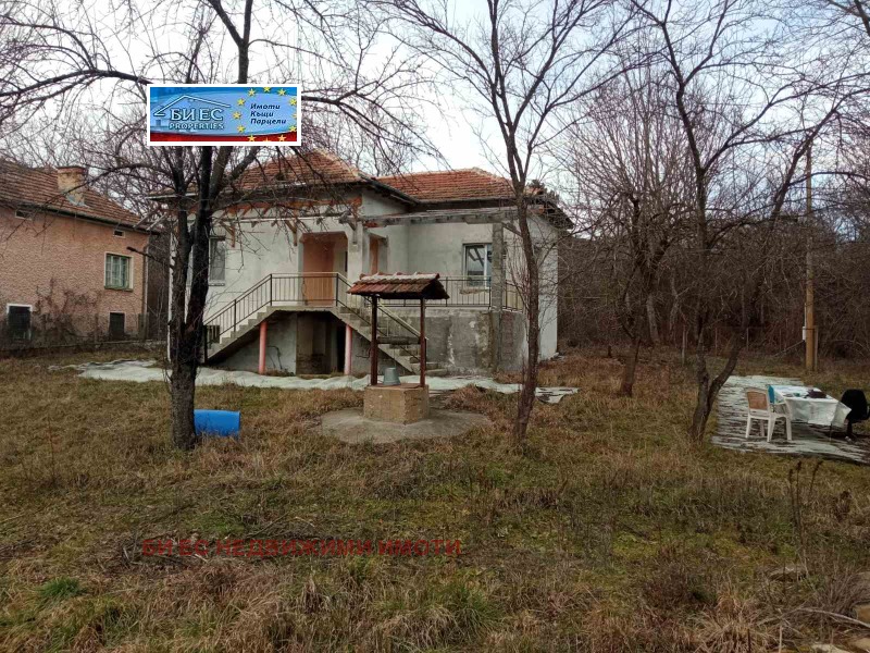 Продава КЪЩА, с. Равнище, област София област, снимка 15 - Къщи - 53264771
