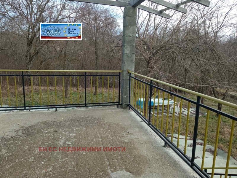Продава КЪЩА, с. Равнище, област София област, снимка 5 - Къщи - 53264771