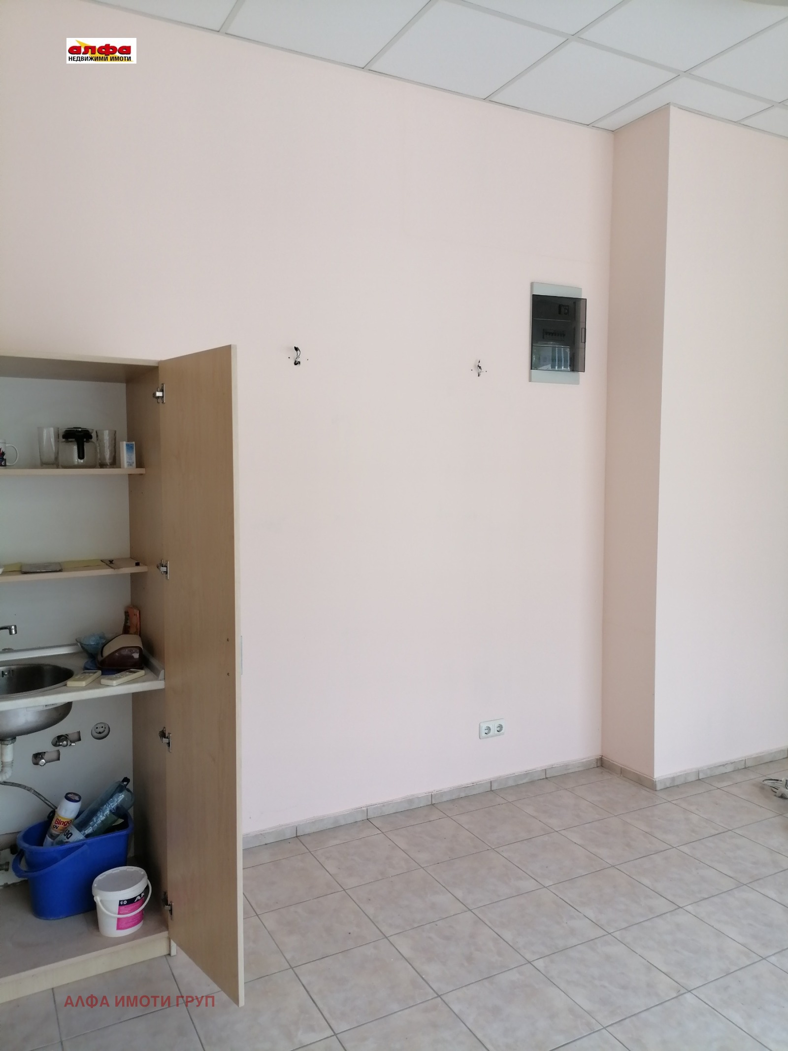 Продава МАГАЗИН, гр. Балчик, област Добрич, снимка 10 - Магазини - 56322424